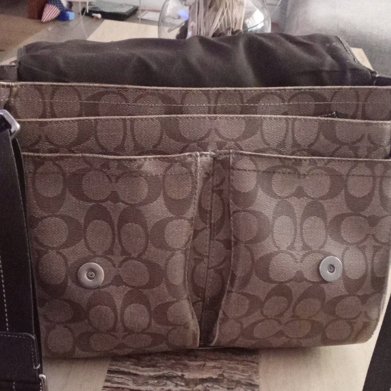 Coach Logo Pattern Messenger Crossbody Bag Brown/Black Adjustable Strap Pockets