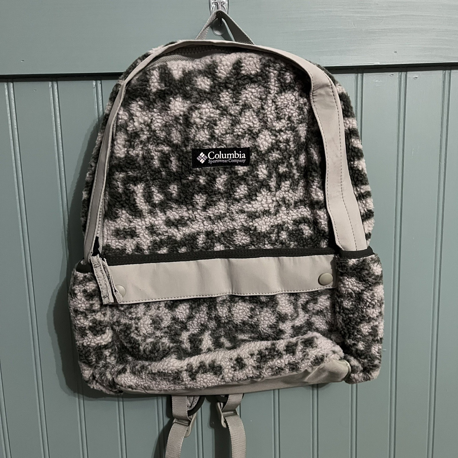 Columbia 14L Helvetia II Sherpa Printed Backpack Greenscape NWT Hiking Unisex