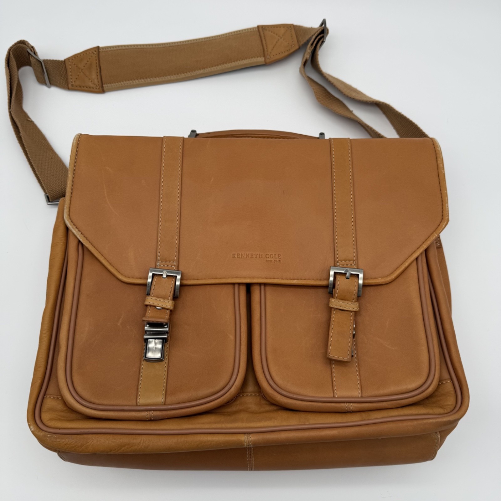 Kenneth Cole New York, leather messenger Laptop / Briefcase shoulder bag