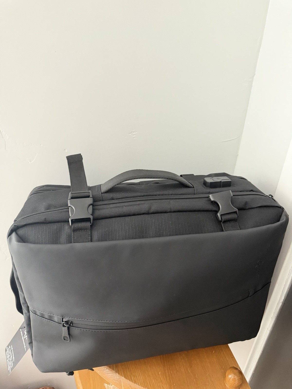 JACK ABRAHAMS Vacuum Backpack,25L,USB ChargingPort,Water proof,forLaptop,Camping