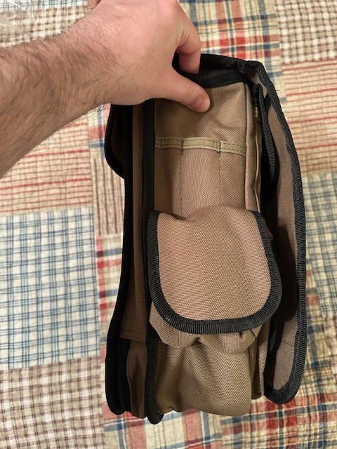 Duluth Trading Company Large Brown and Black Canvas Messenger Bag NWD