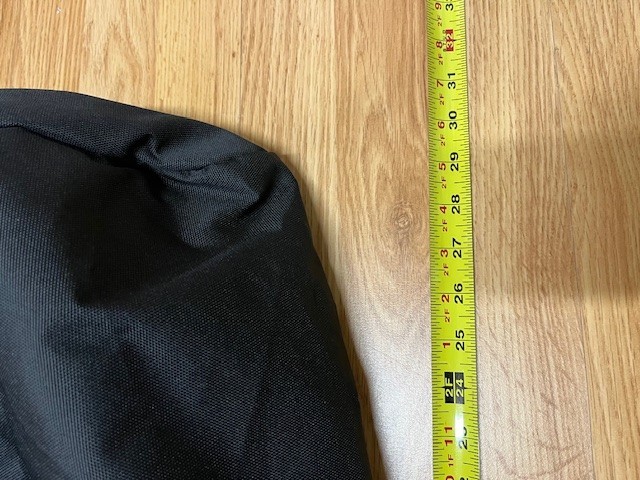 Cabelas 30″ Duffle Bag. Excellent Condition.