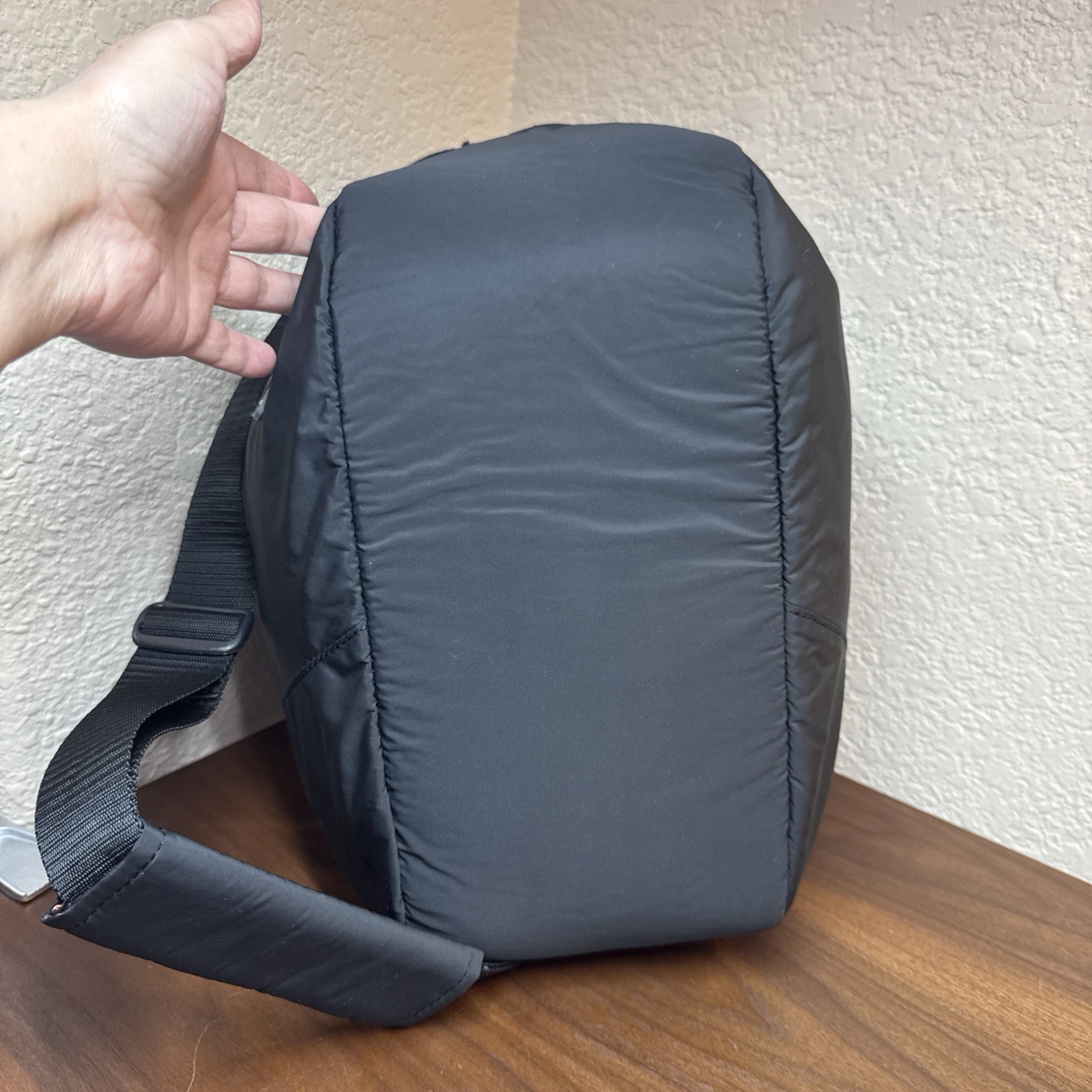 Reebok Classic Foundation Grip Nylon Black Sports Shoulder Bag Gym Lightweight