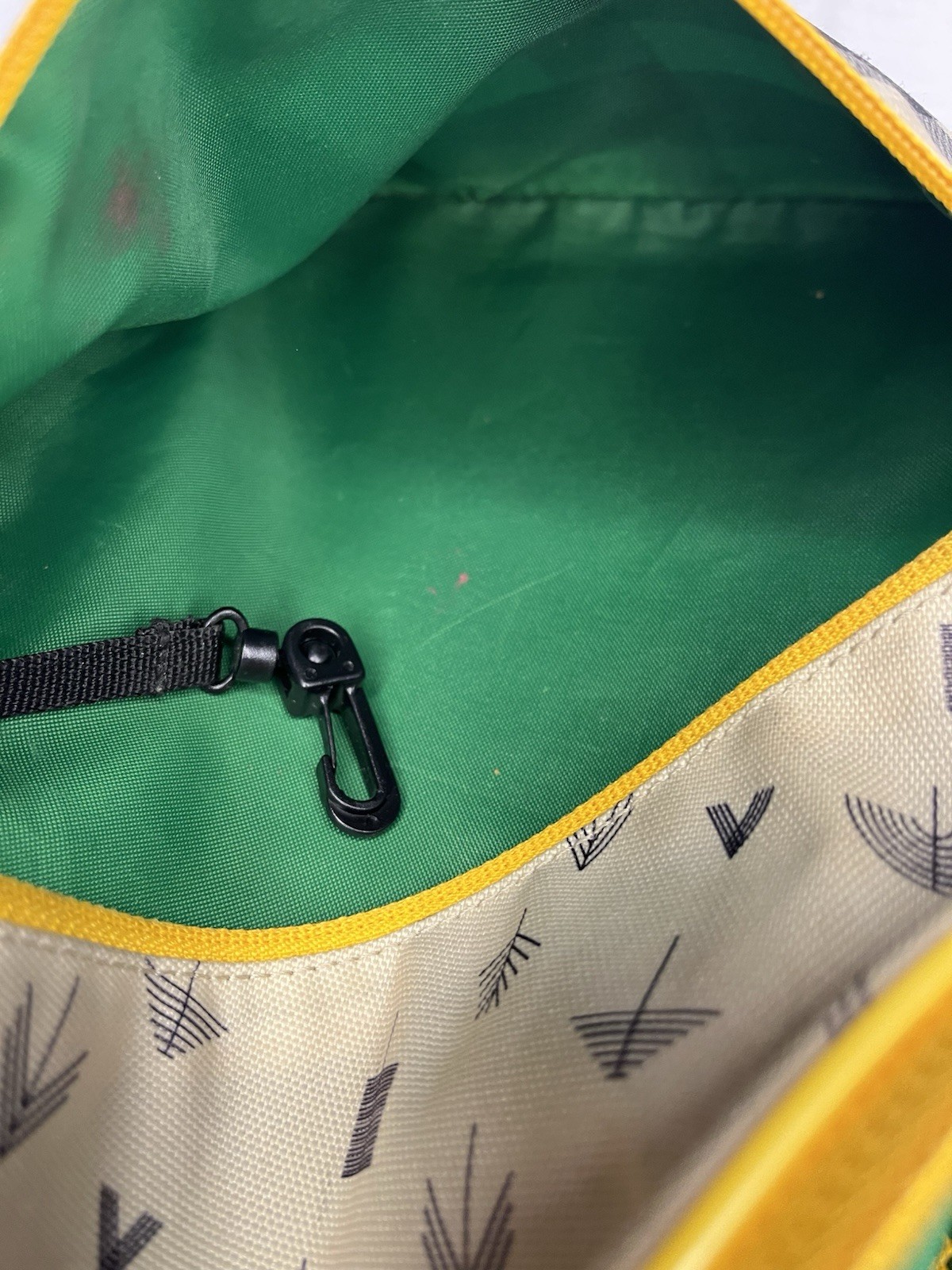 KAVU Checkered Geometric Adjustable Crossbody Sling Bag Yellow Black White Zip