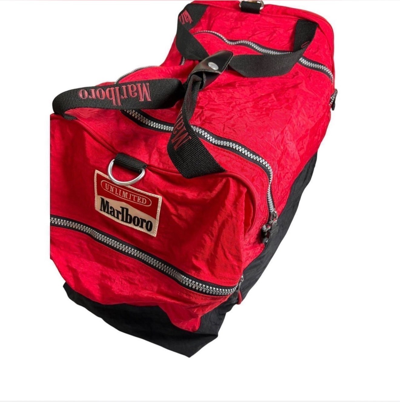 Vintage 90s Marlboro Unlimited Duffle Bag – w removable backpack