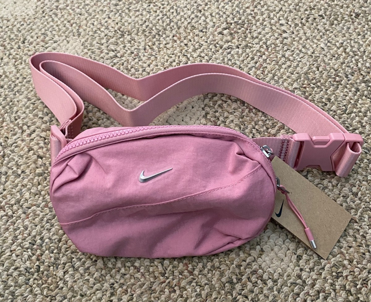 Nike Crossbody Waist Bag Fanny Pack Hip Pac Shoulder Aura HM6120-699 Adult