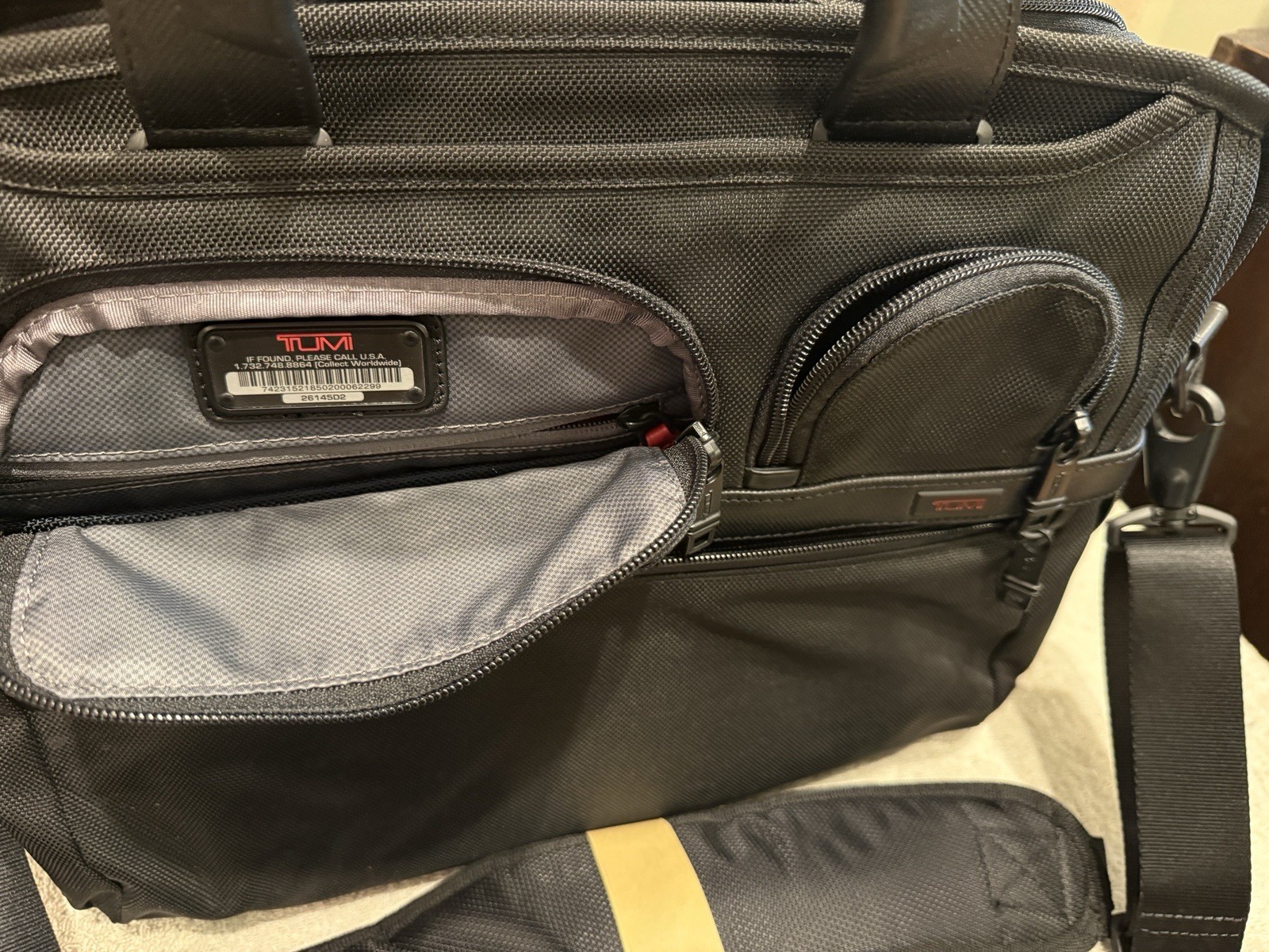 Tumi Black Alpha 2 FXT T-Pass Expandable Laptop Brief Bag # 26145D2 NEW