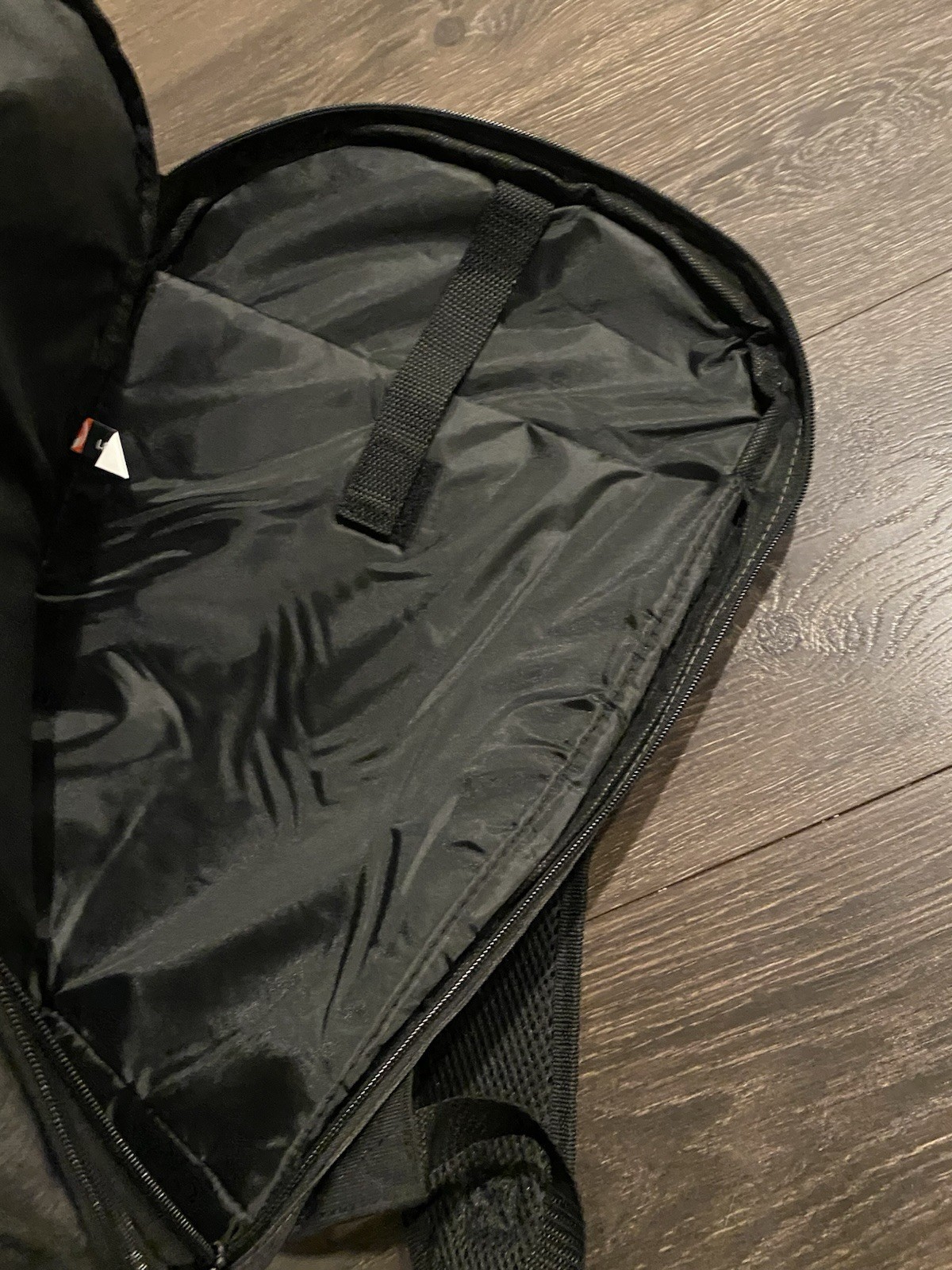 Leed’s Grey/Black Apple Backpack With USB Port/cable
