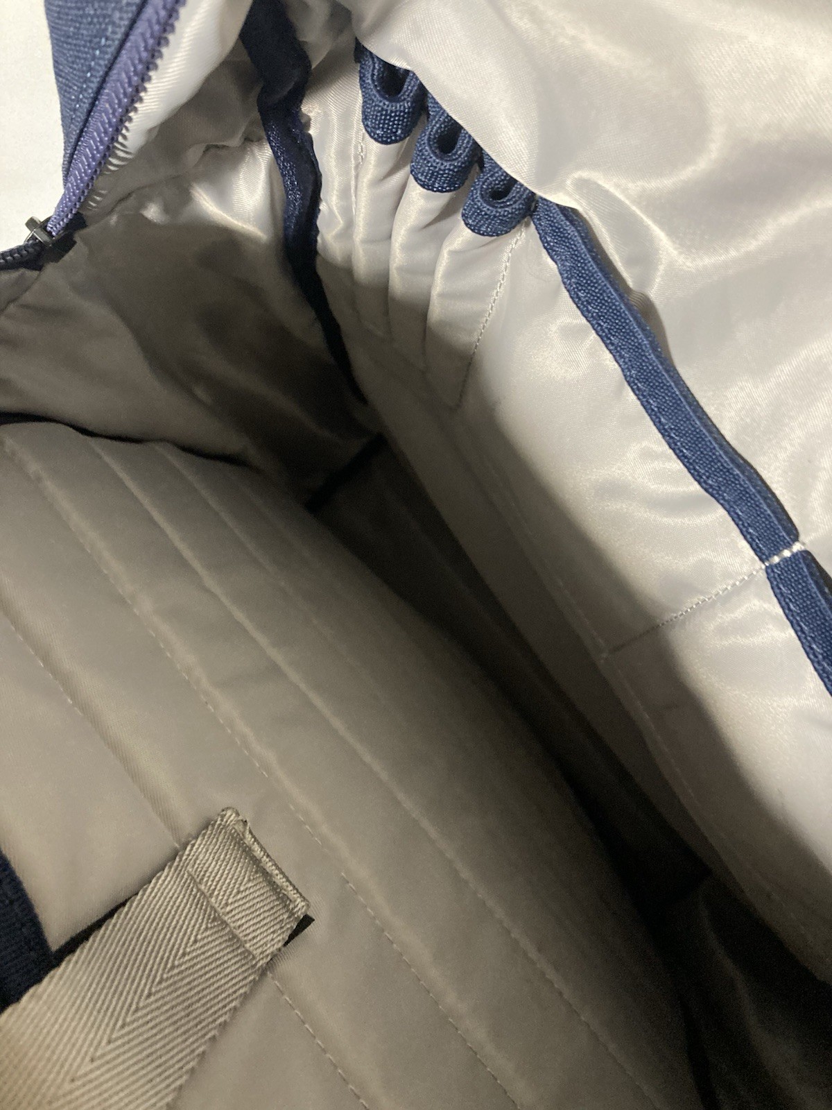 Land Rover Blue Solid Backpack Zip Closure Adjustable Shoulder Strap Unisex