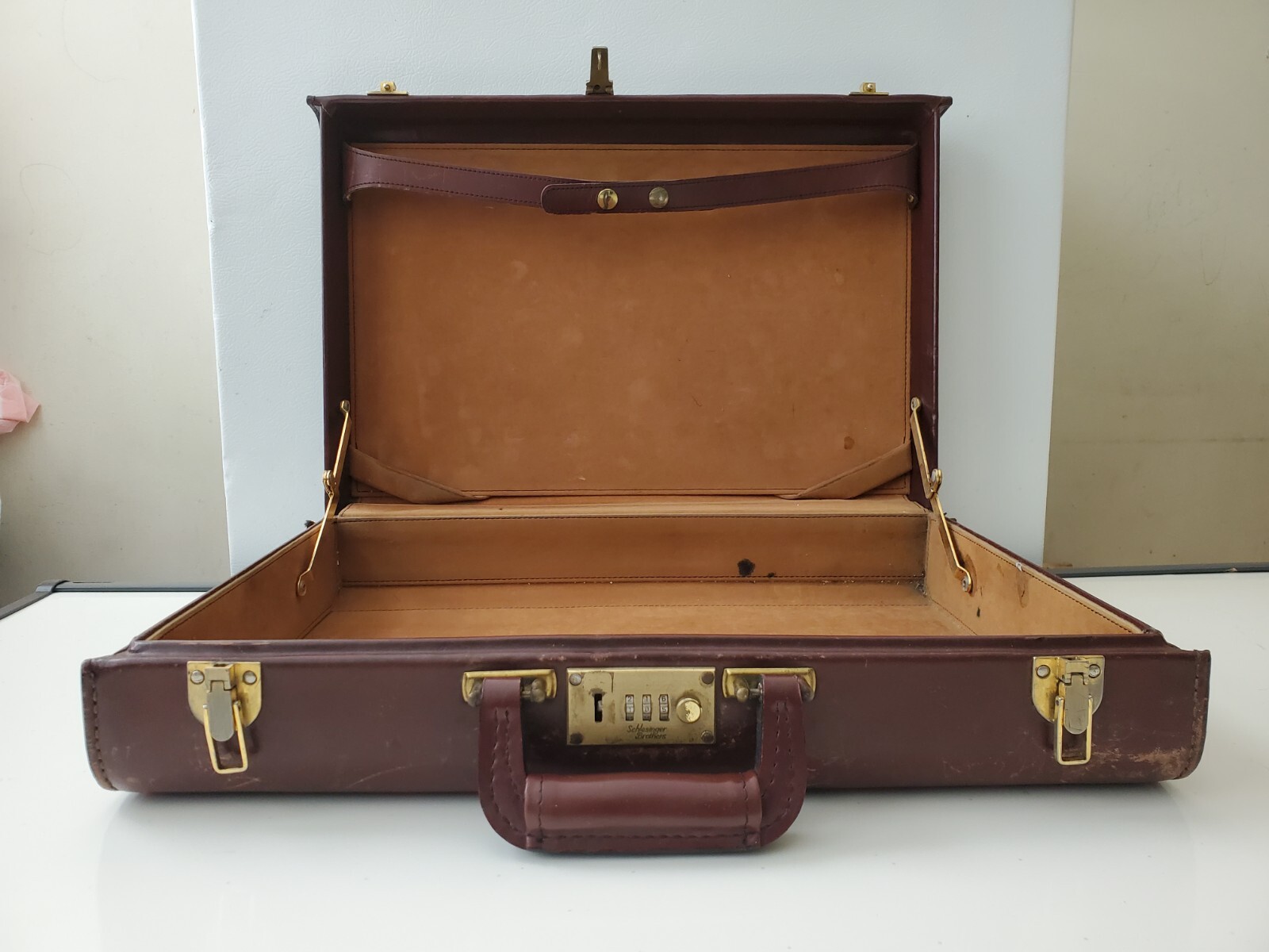 Schlesinger Brown Leather Hard Coded Briefcase | 17 x 12.5 x 3″