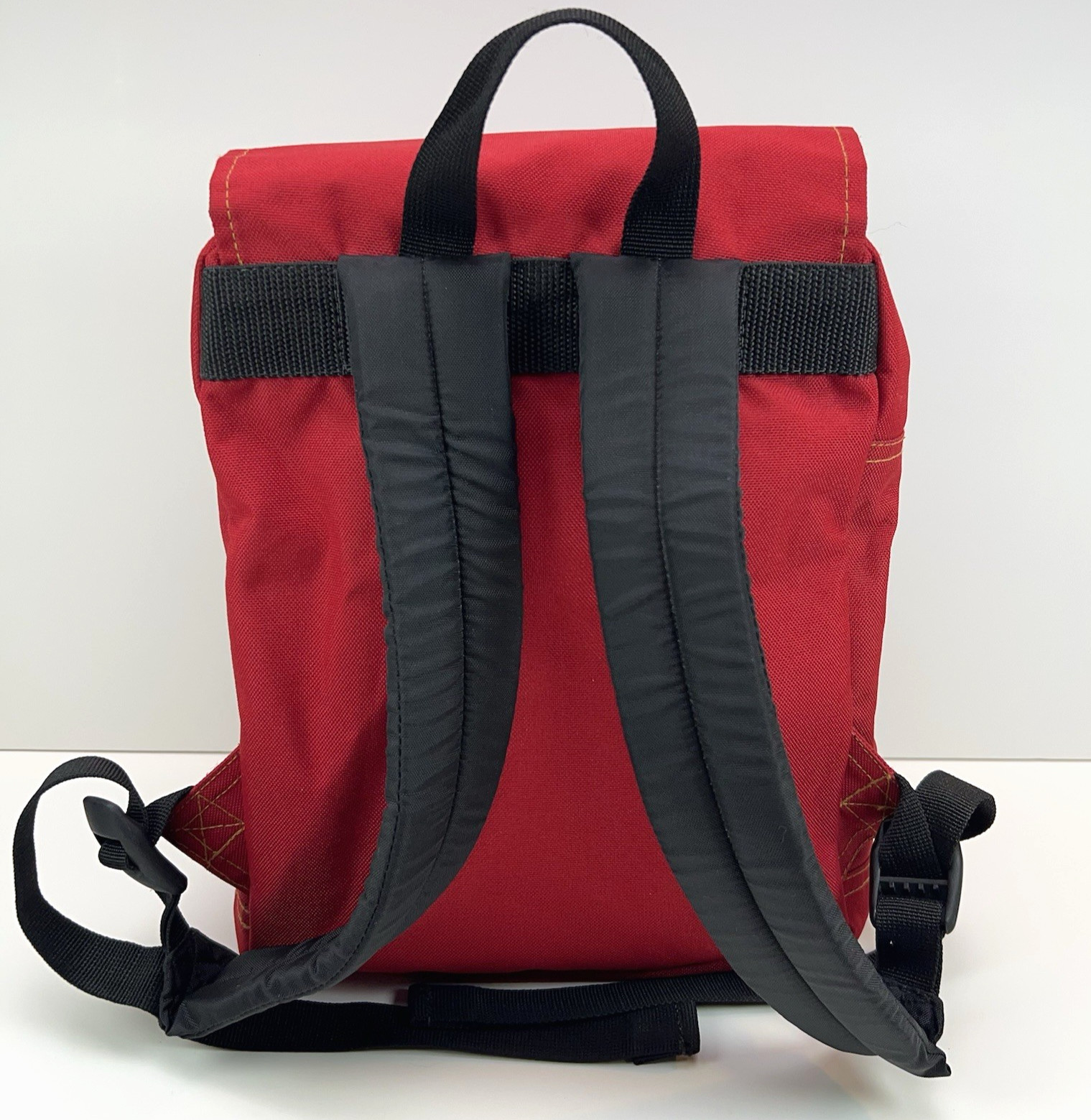LEVI’S Backpack Canvas Messenger 13” Daypack Bag Snap Flap Adjustable Padded Red