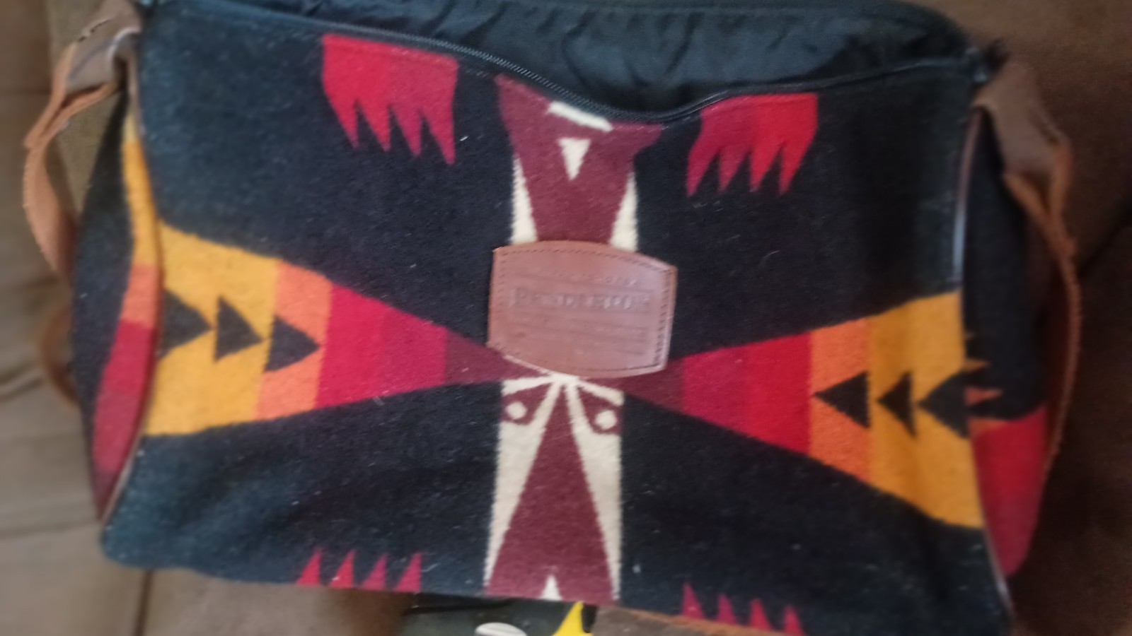 Vintage Pendleton Travel Pouch Cosmetic Toiletry Bag Zip Up Southwestern Wool
