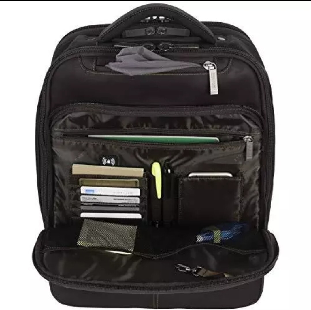 Kenneth Cole Reaction Manhattan Messenger Backpack Black 16″ Laptop $200 Retail
