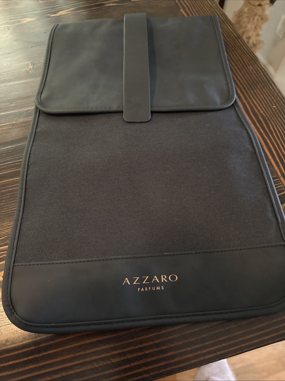 AZZARO PARFUMS GOLD LOGO BLACK SPORT TRAVEL BACKPACK LIMITED EDITION EXCLUSIVE
