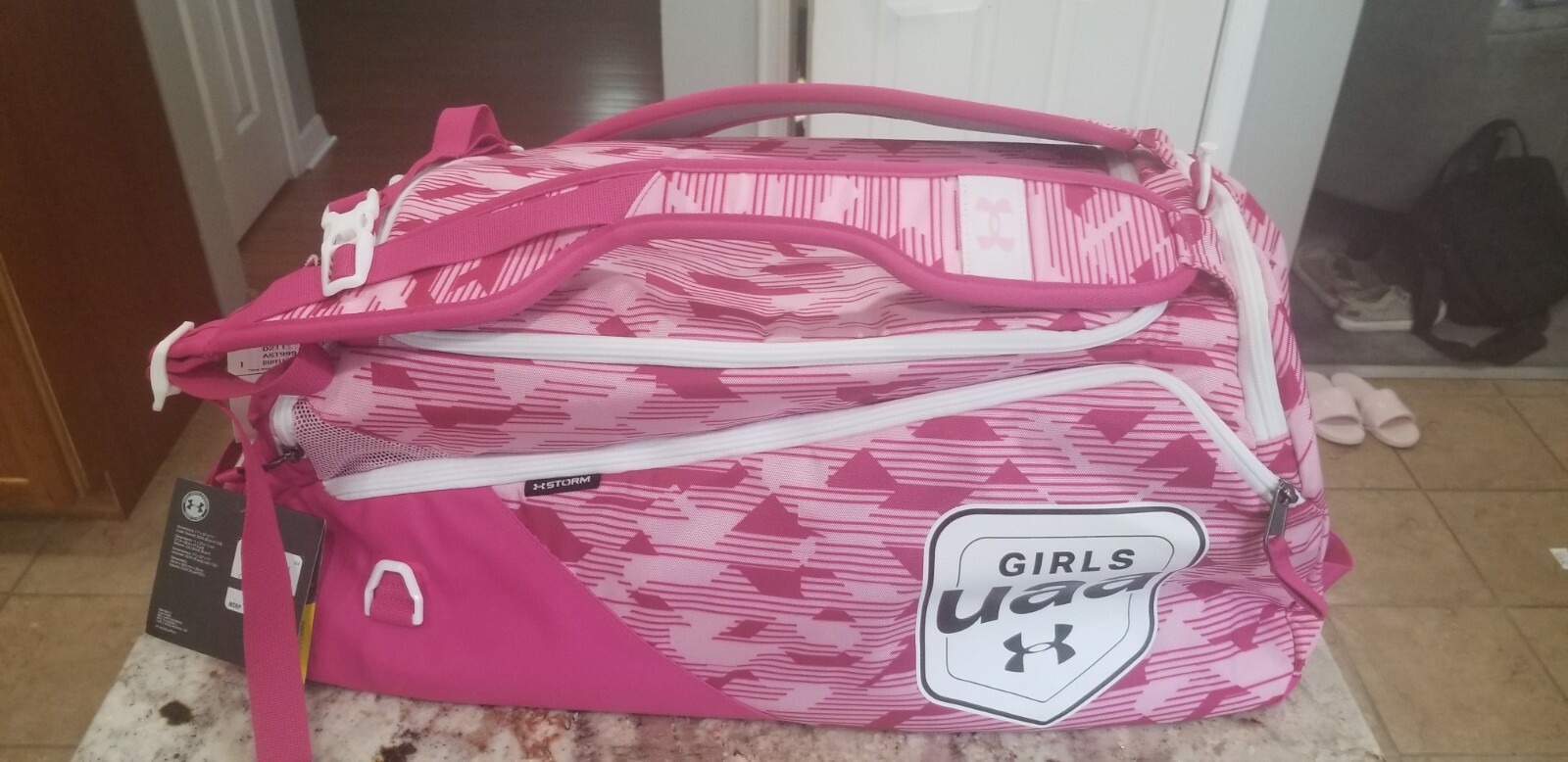 Girls Under Armour UAA UA Contain 4.0 Backpack Duffle Bag Pink