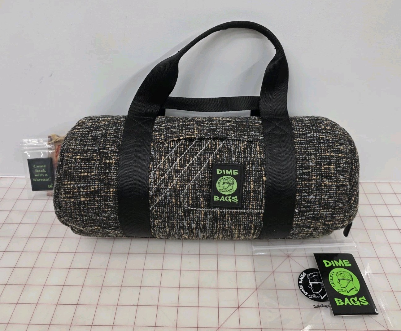 Dime Bags Padded Hemp Duffle Tube Safely Travel Carry On Bag 15 Inch Velvet