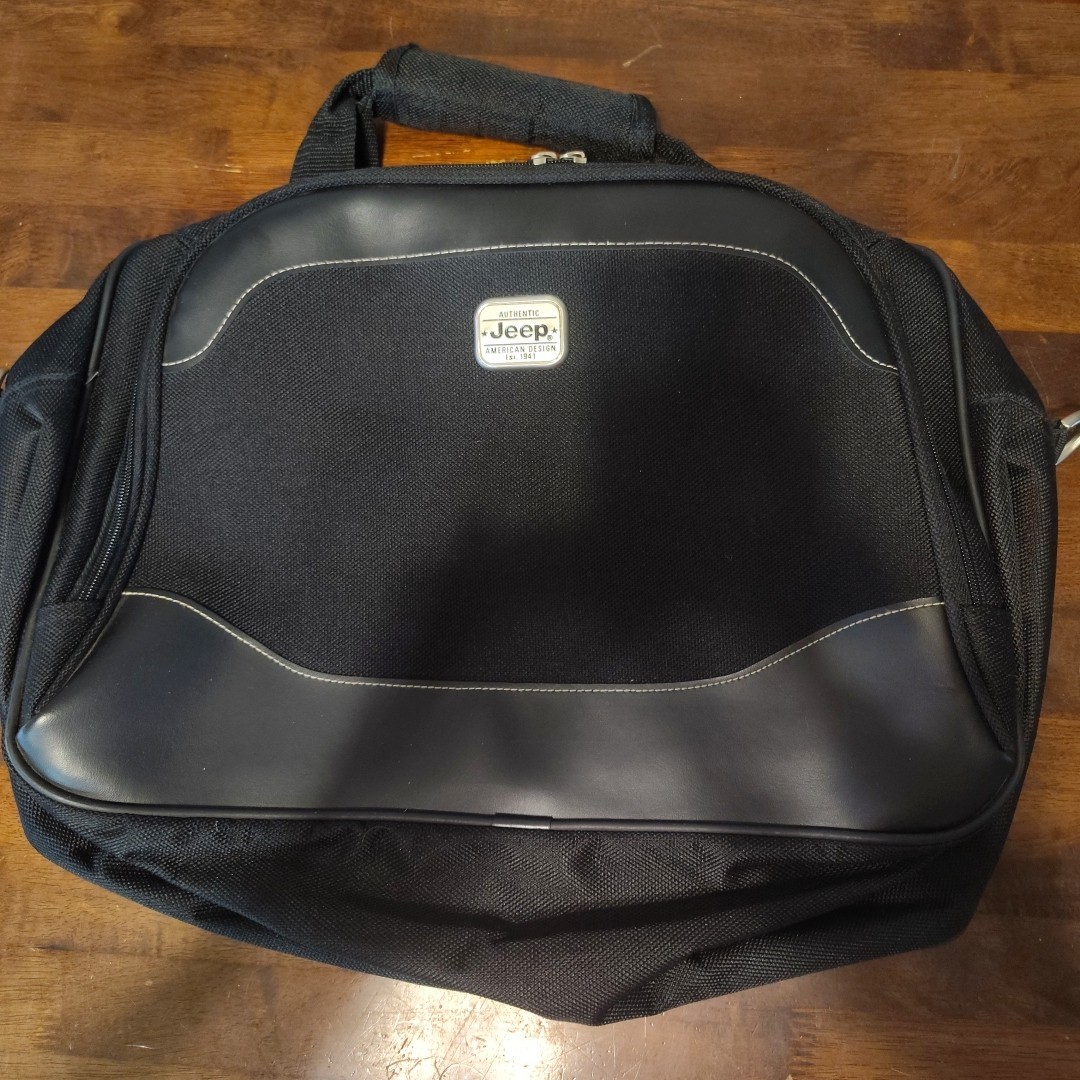 Jeep Authentic Messenger Bag Black Tool Equipment Shoulder Carry Bag Satchel Zip