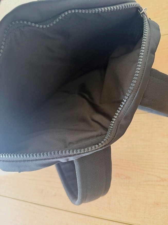 Lululemon Backpack Black 17” Laptop Gym Bag – Summit Tour- READ DESCRIPTION