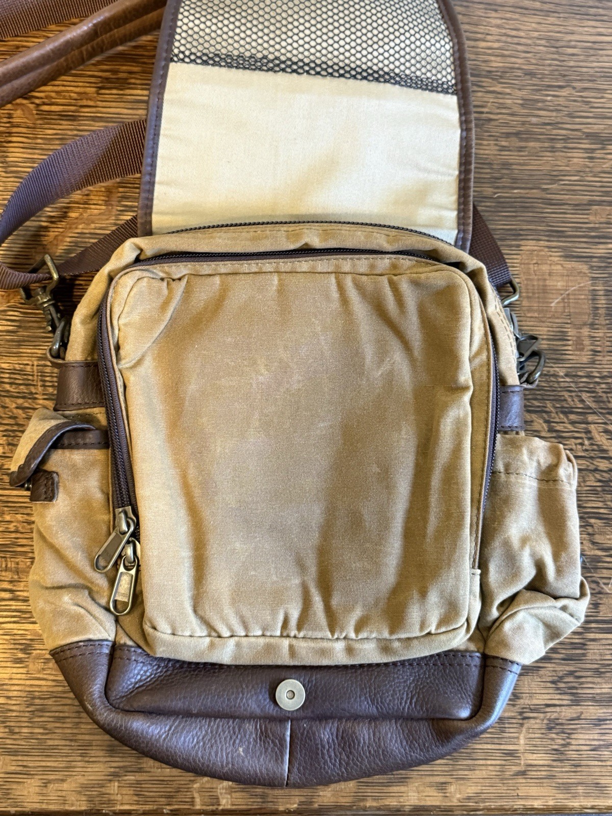 L.L.Bean Continental Field Bag – EUC