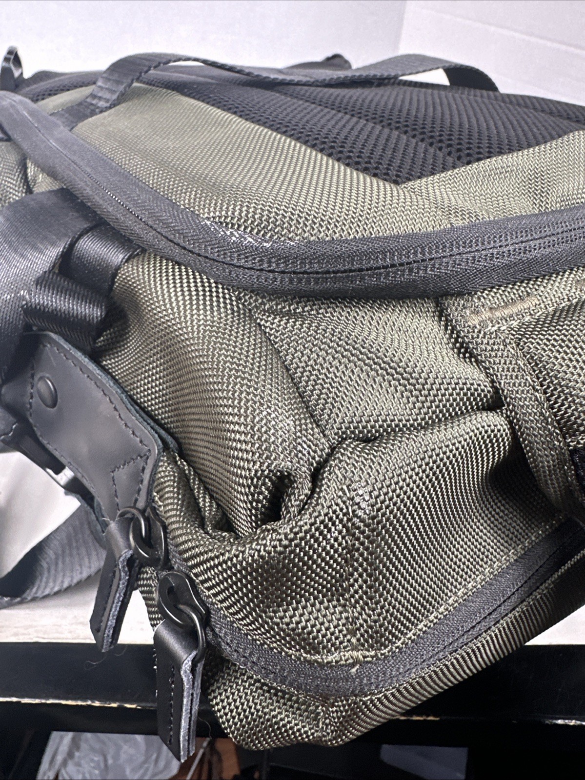 VANGUARD VEO SELECT 41 Backpack 3-Way Camera Bag Green Travel Film Photography