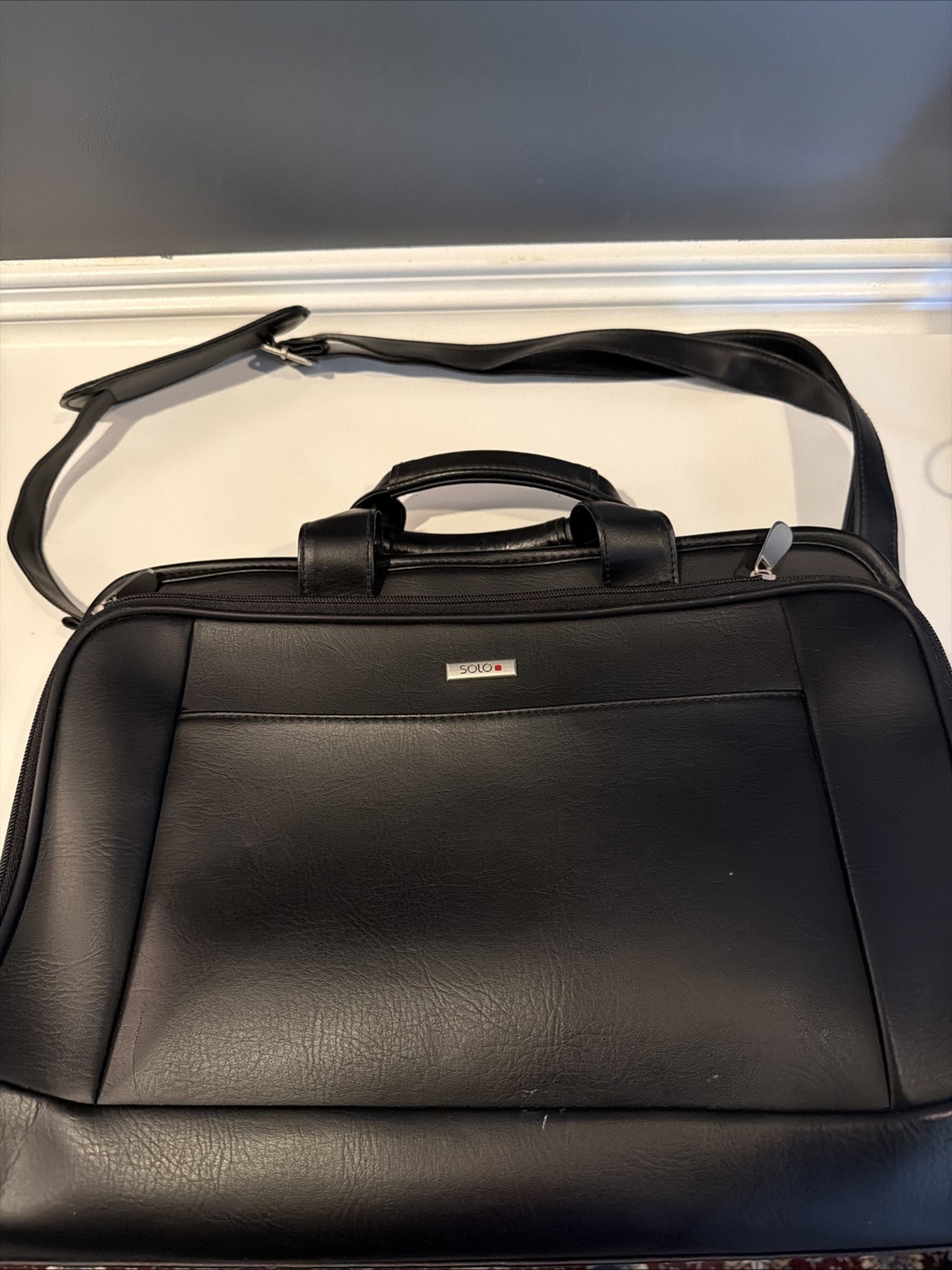 Solo Leather Briefcase Laptop Shoulder Crossbody Messenger Bag Black Med 15”