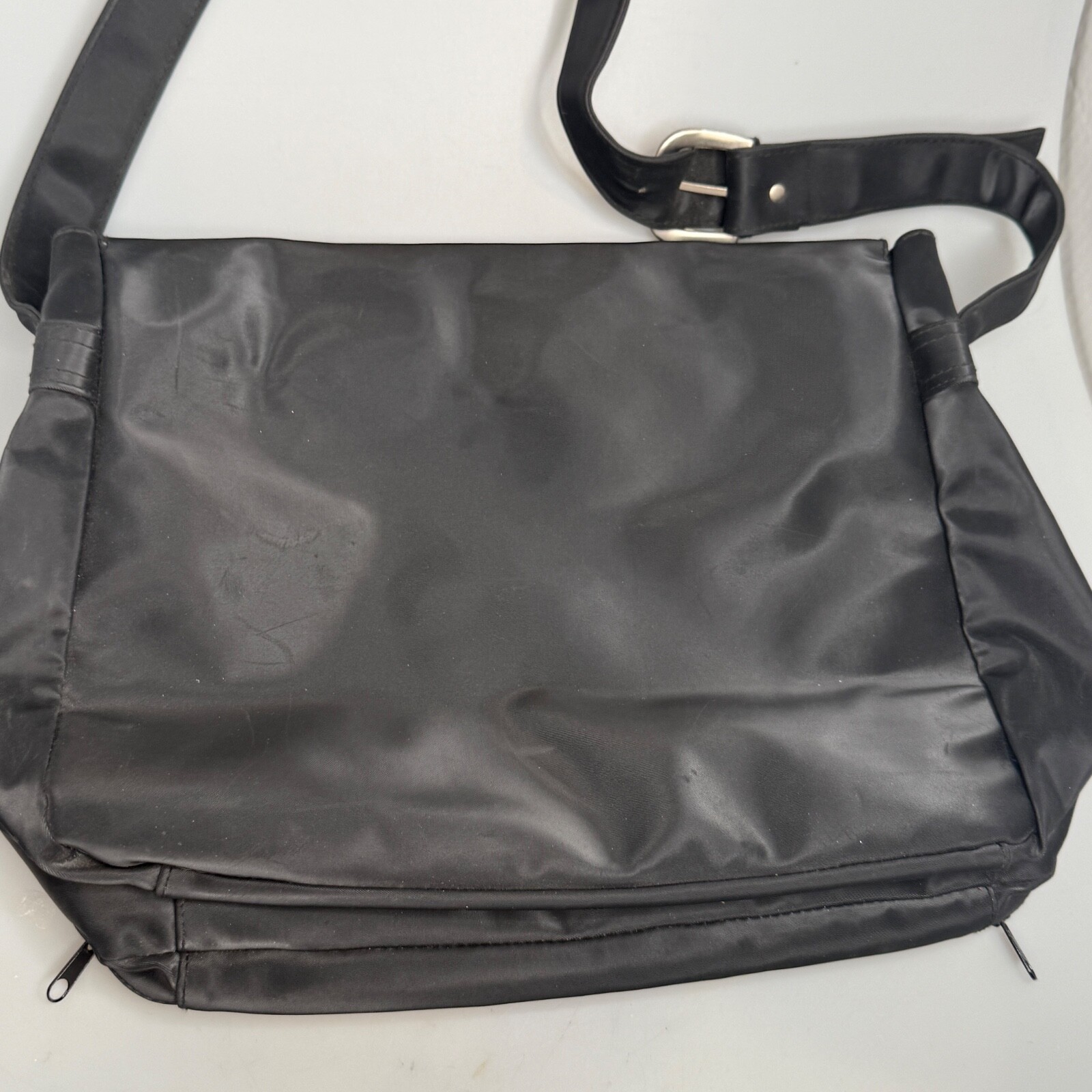Kenneth Cole Reaction Black Messenger Laptop Bag 14.6” Satin PVC Organizer