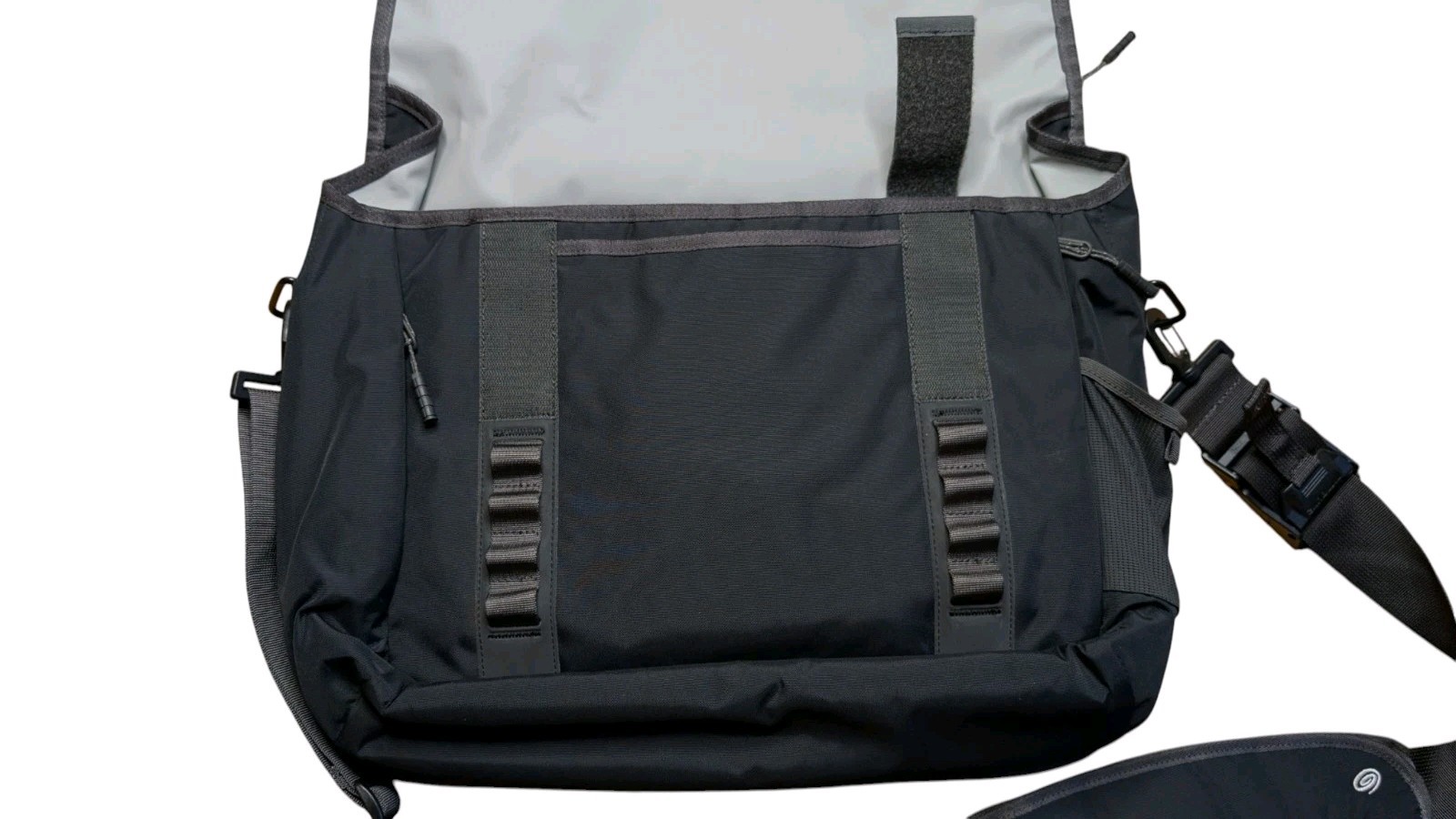Timbuk2 Command Messenger Bag Medium Jet Black Laptop Tablet TSA Travel NWOT