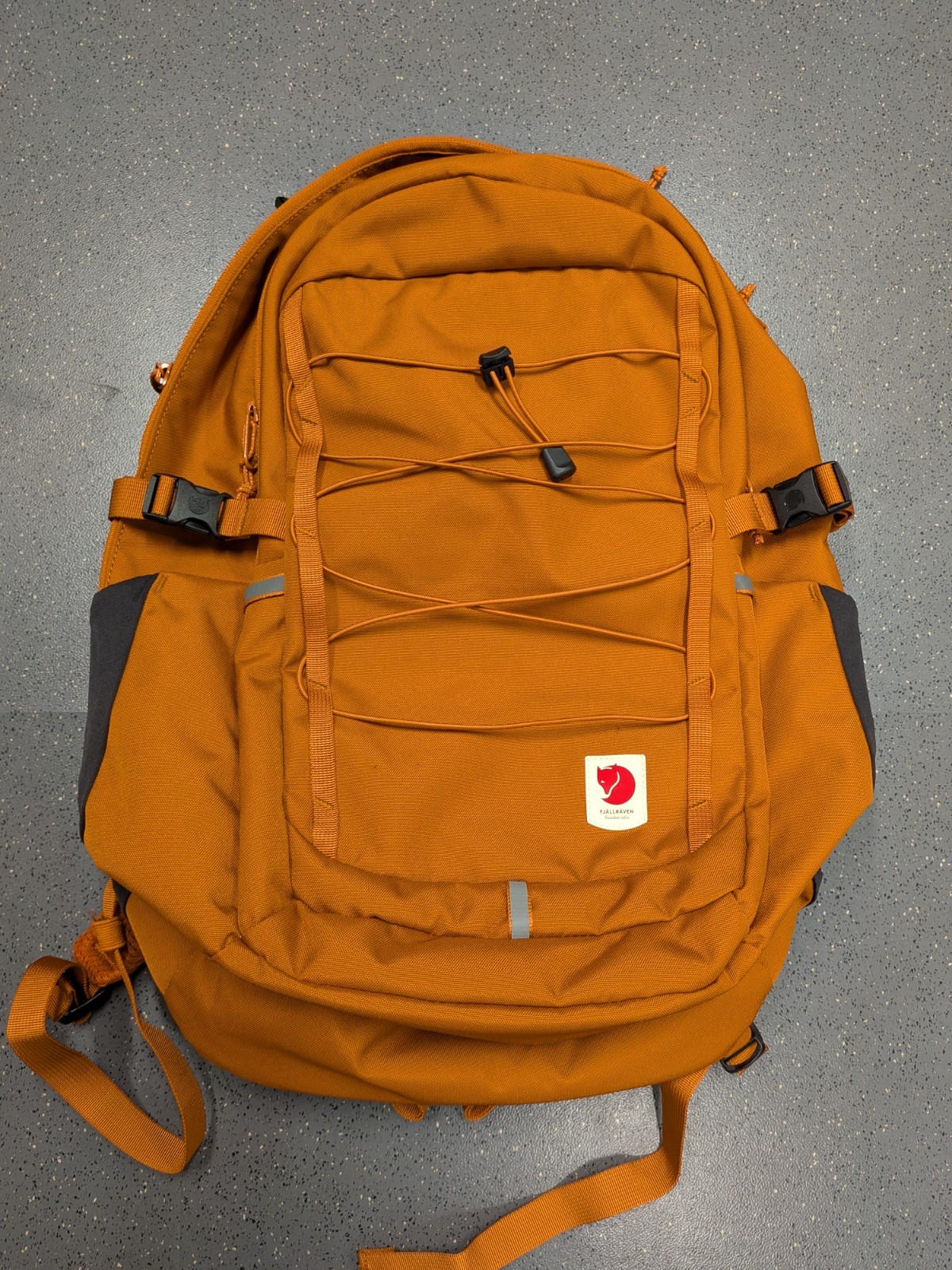 Fjällräven Backpack – Limited Color: Burnt Orange / Rust – Brand New Condition