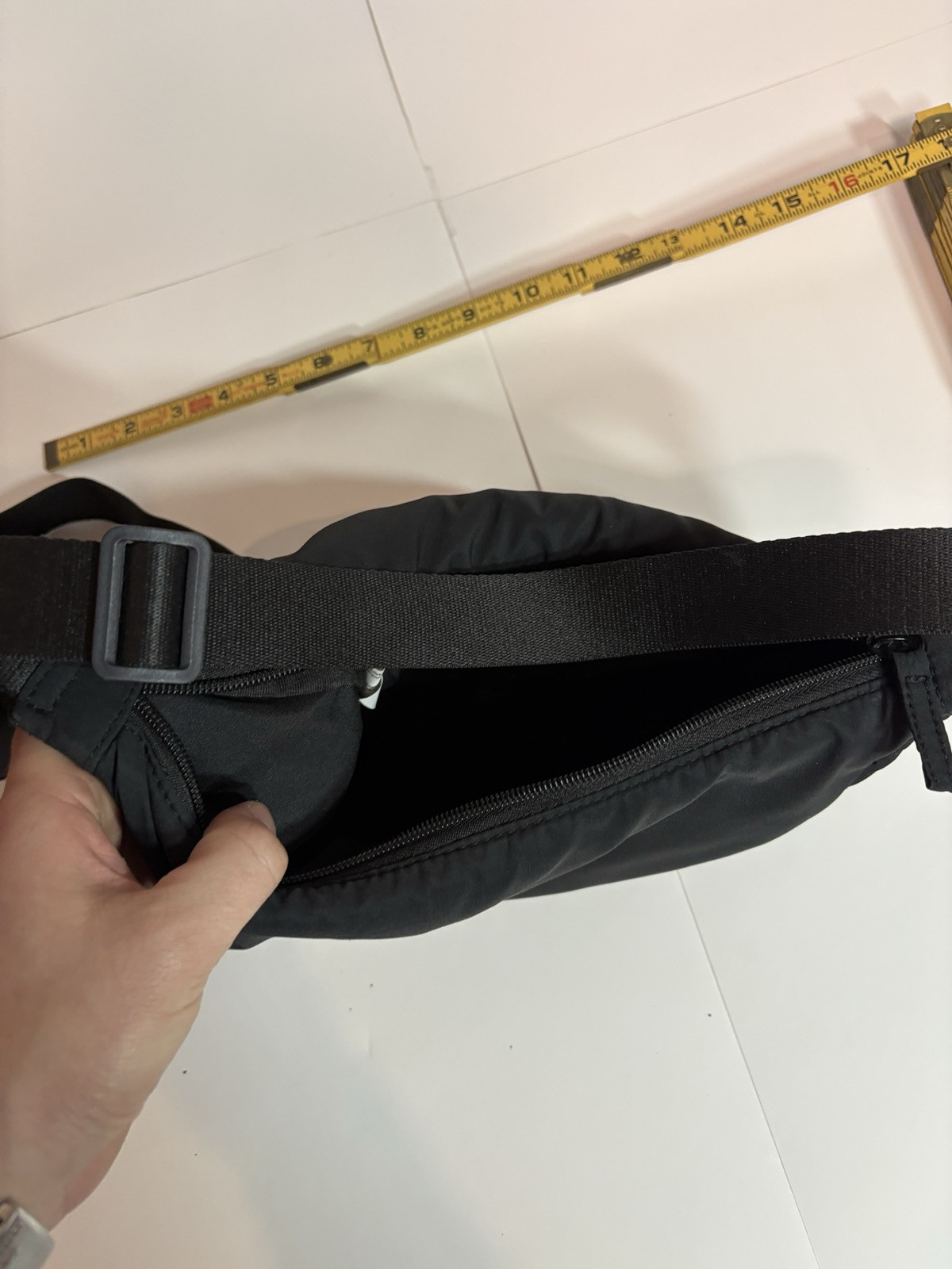 Unbranded Black Fanny Pack With Eyeglass/Sunglass Holder Puffy Soft
