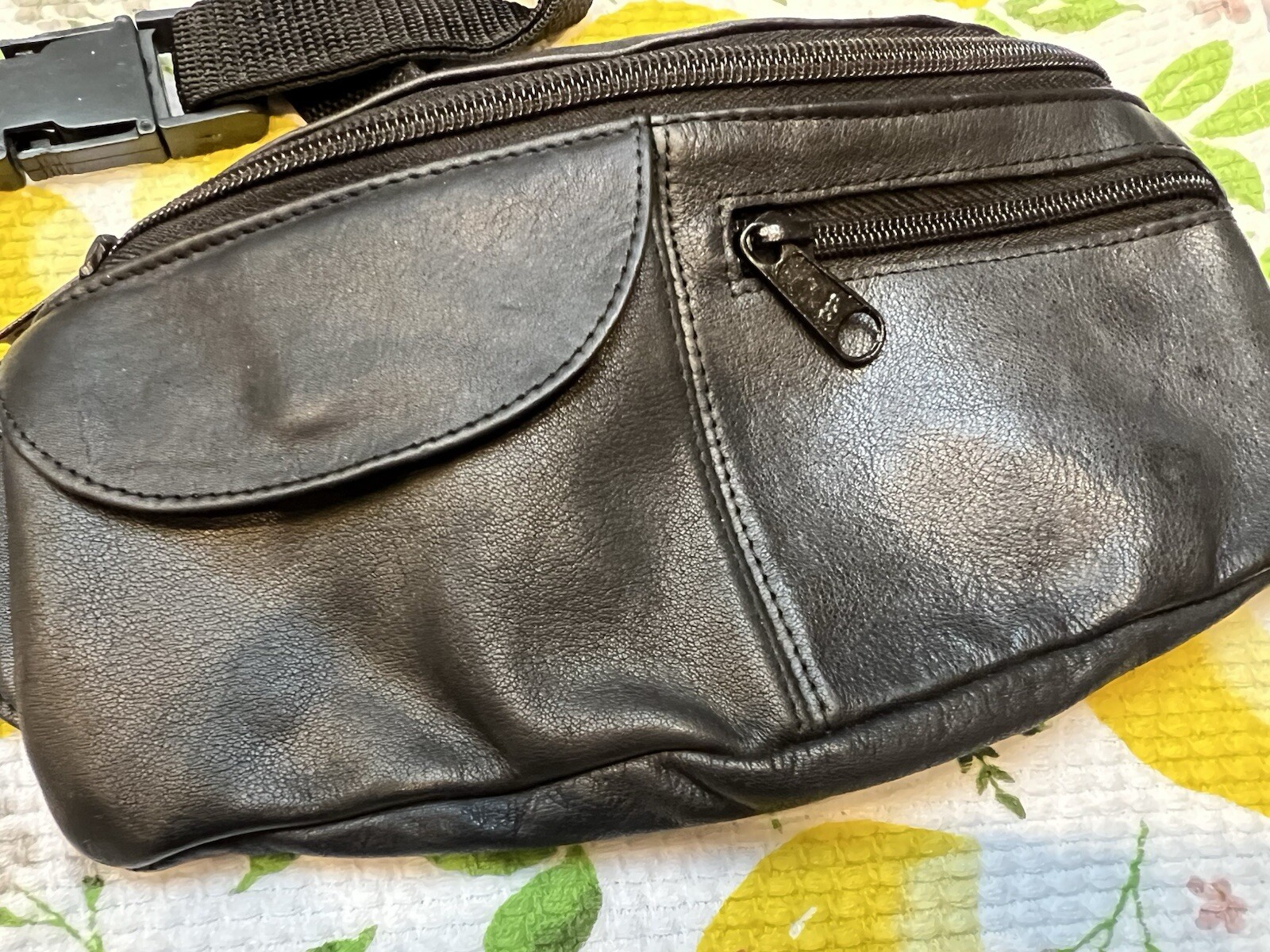MUNDI Black Leather Fanny Pack – New – Approx. 4” x 9” – Two Outside Pockets