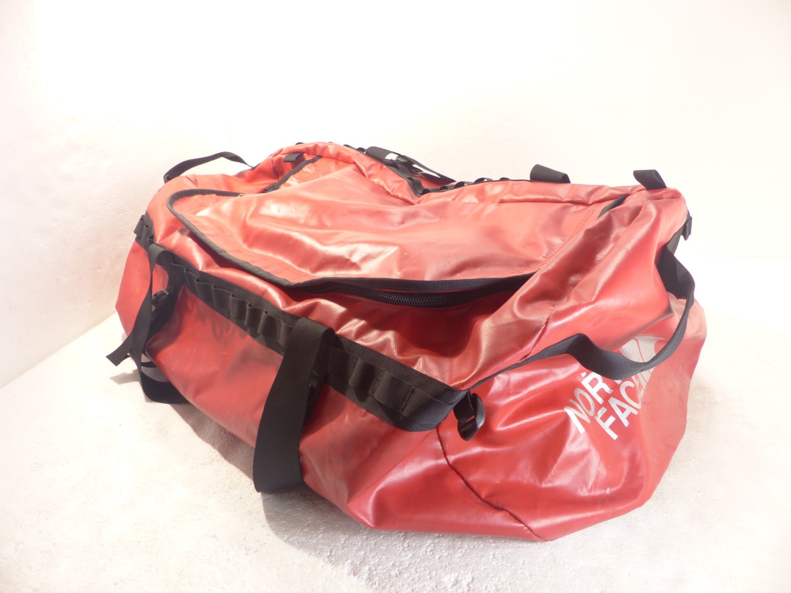 The North Face Base Camp 132 L Waterproof Travel Duffle Bag Red Size X-Large