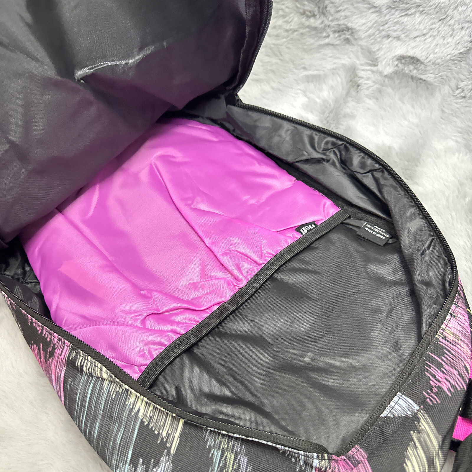 Neff Backpack Retro All Over Print Adjustable Straps Multi Pocket