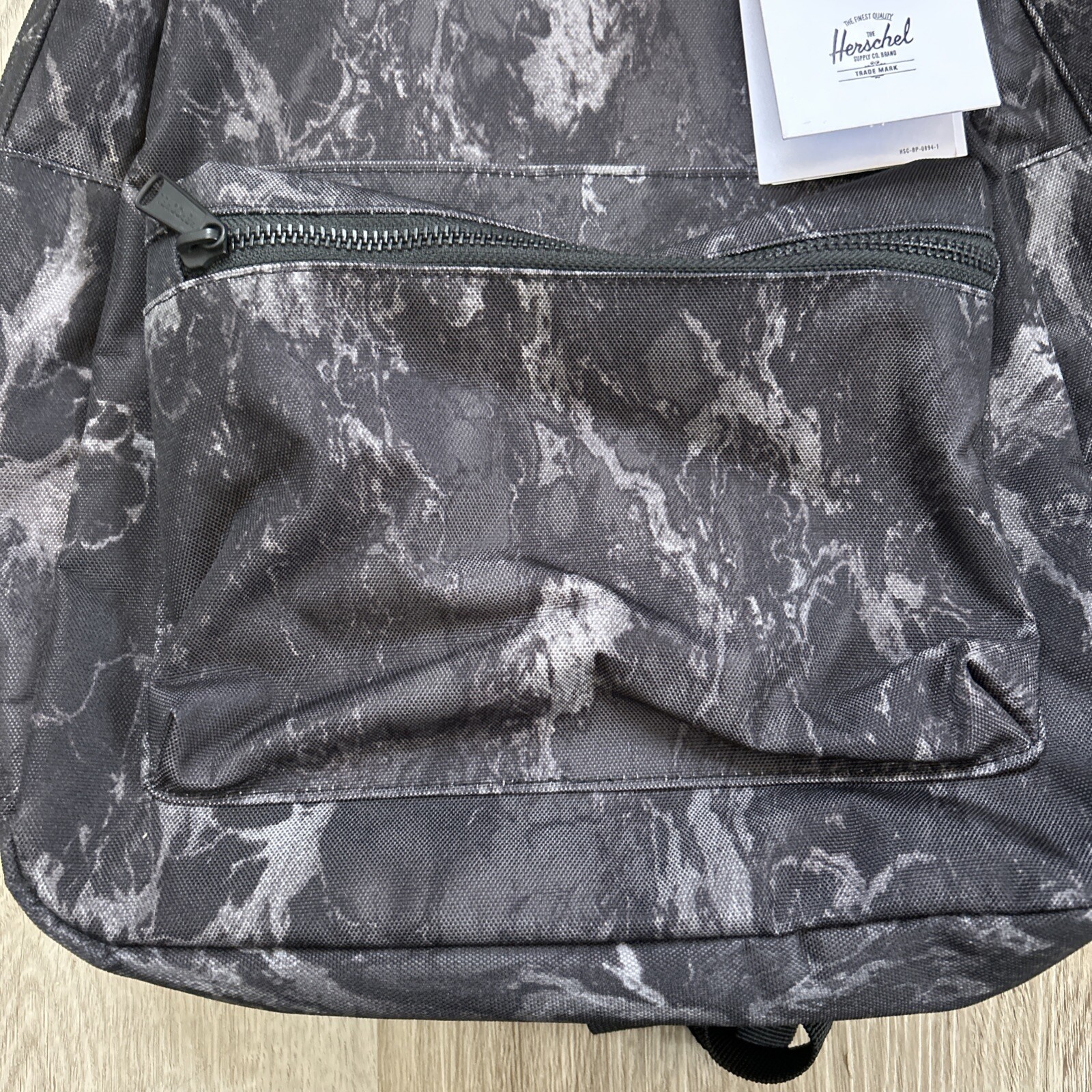 Herschel Nova Mid Volume Backpack Black Marble 13″ Laptop Bag 18L New With Tag