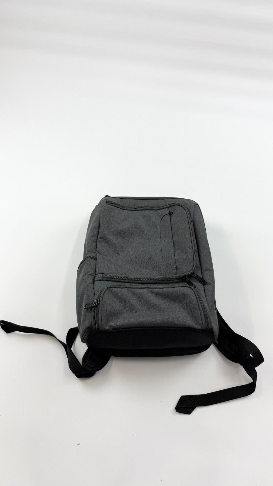 Ebags Backpack Unisex Gray Lined Adjustable Shoulder Strap Pockets Closure Zip