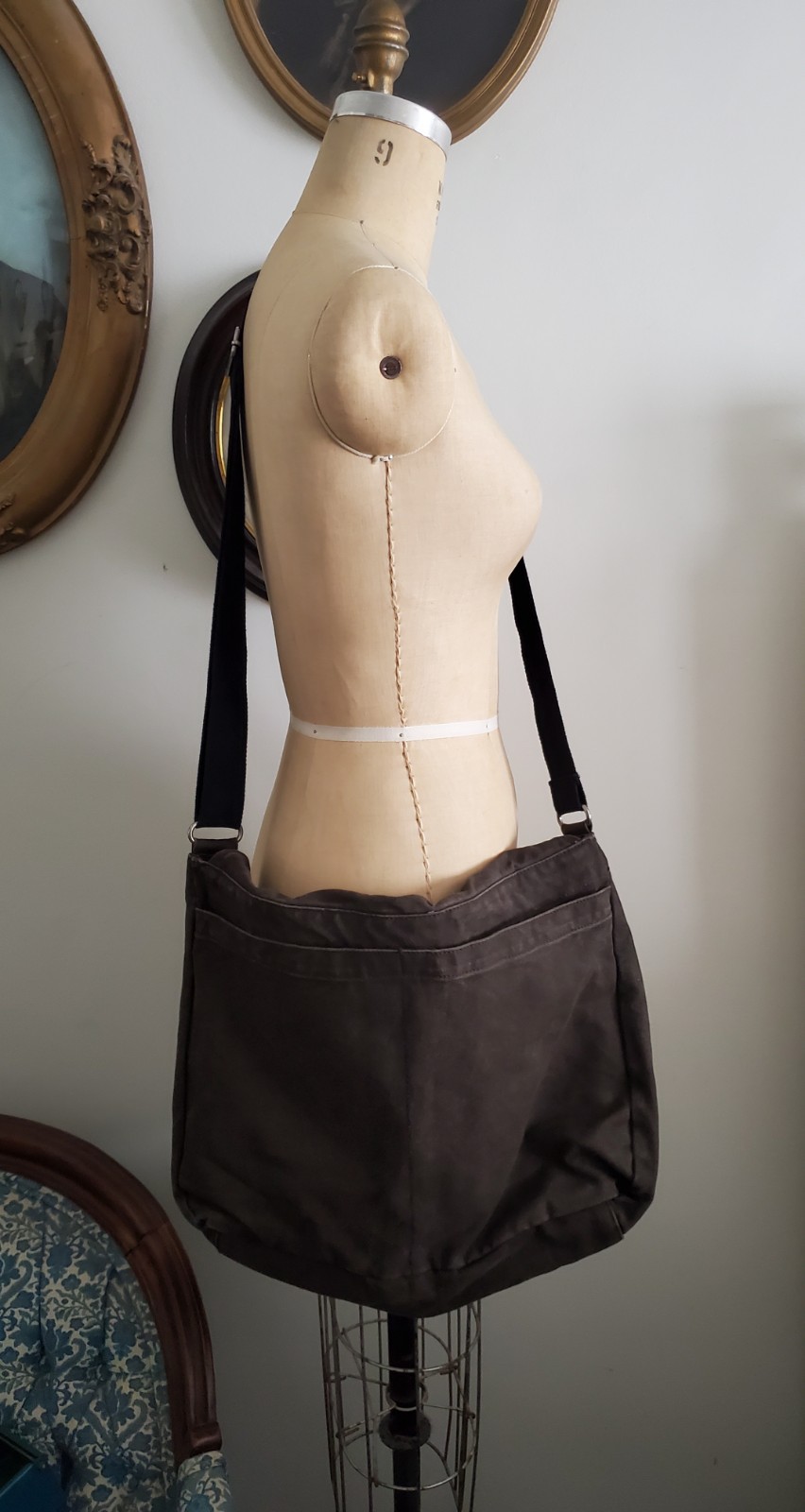 Avirex Canvas Messenger Bag