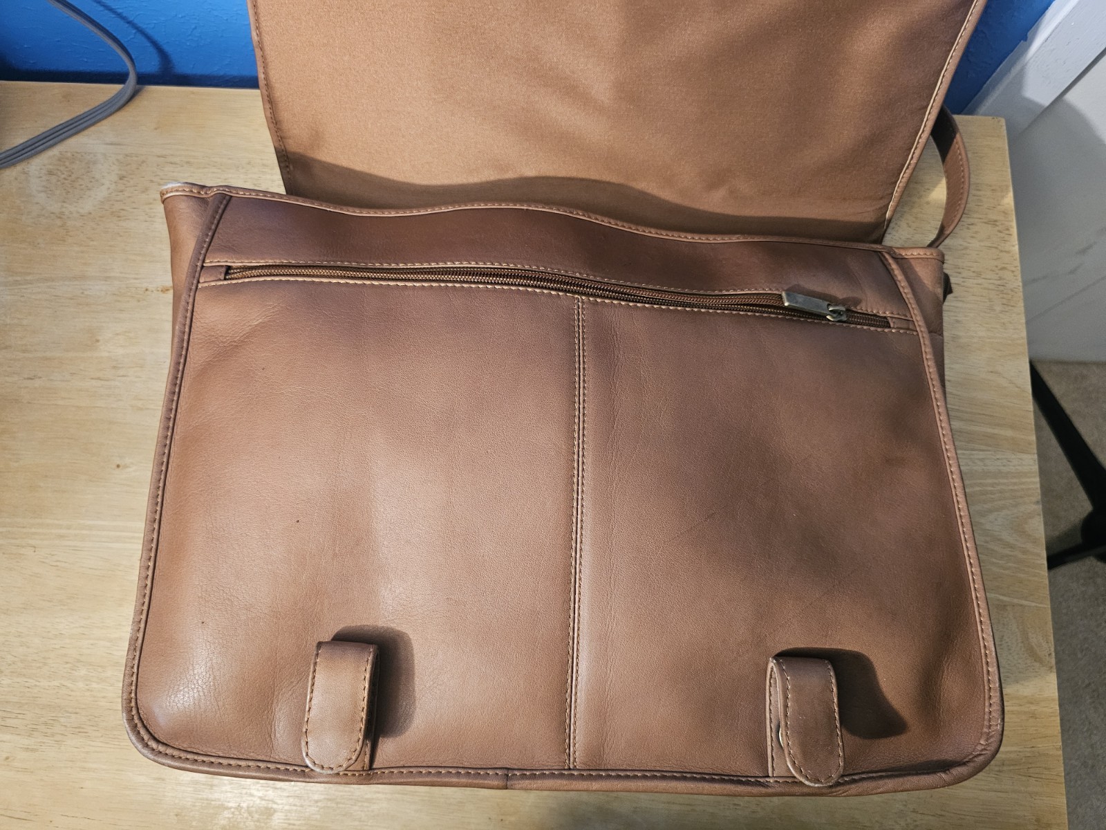 Wilson’s Leather Briefcase-Messenger Bag Cognac Brown-Genuine Leather Colombia