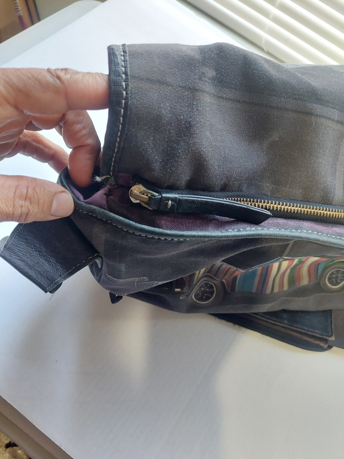 Paul Smith Mini Cooper Messenger Bag ” Good Condition “