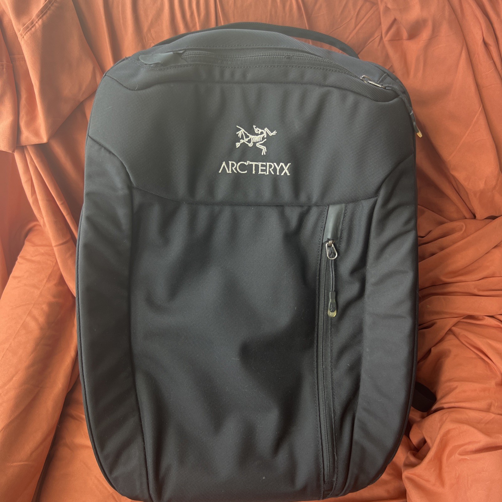 Arc’teryx Blade 30 Backpack Laptop Overnight CARRY ON Bag Rare Black USED