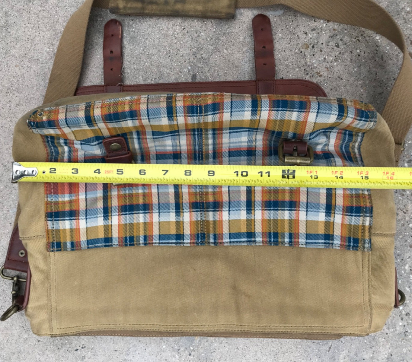 Pendleton men’s Modern Messenger Bag aprox 10″x16″ Retro Style 5″ Depth Soiled
