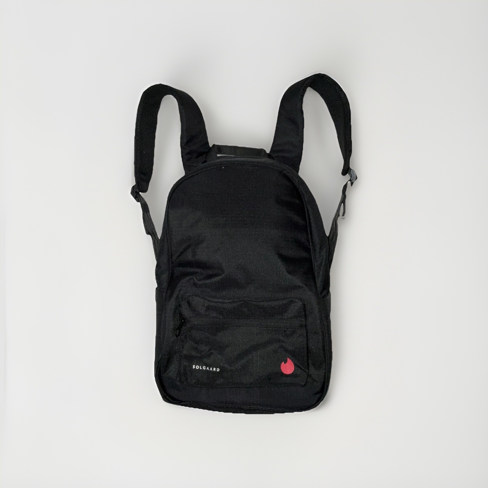 Solgaard Shore-Tex Daypack – Fits 15″ Laptop – Black w/ Logo Travel Backpack