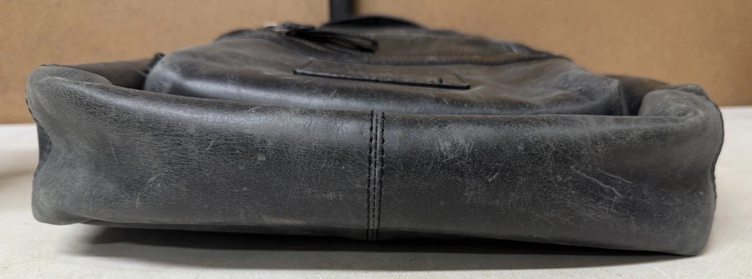Rawlings Black Leather Rugged Backpack w/Zipper Closures & Striped Interior RARE