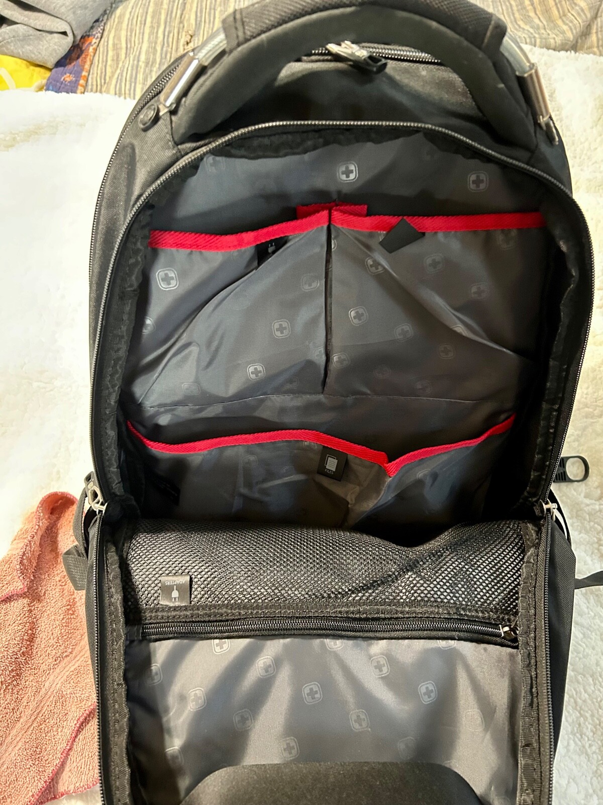 Swiss Gear Airflow ScanSmart Backpack Black Travel Laptop Bag EUC
