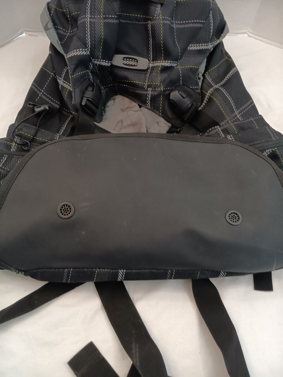 Oversized Large Oakley Backpack Checkered Plaid Pattern Neon Accent