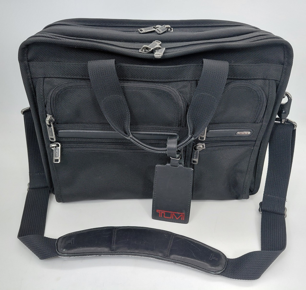 Tumi 26141D4 Alpha Black Ballistic Nylon Laptop Briefcase Bag – Used Good Cond.
