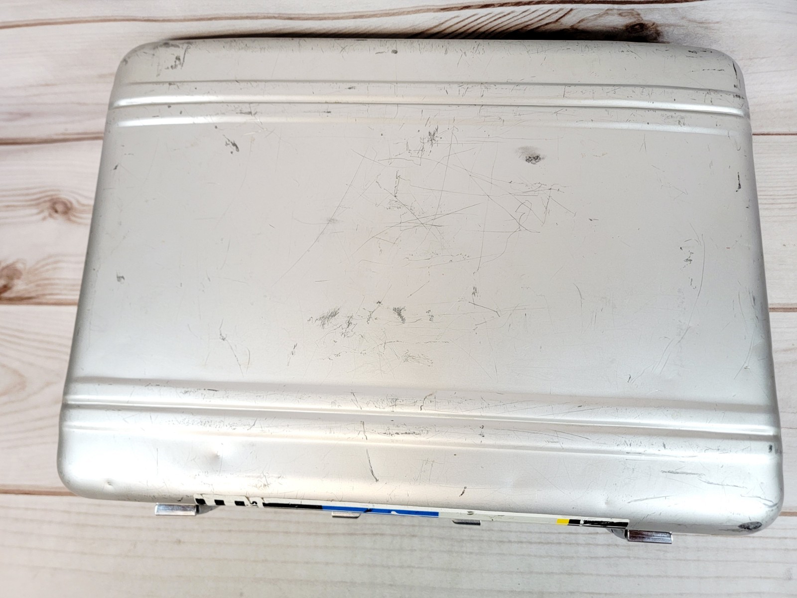 Vintage Aluminum Briefcases 18″ x 13″ x 5″ With Padding Camera Made In Japan