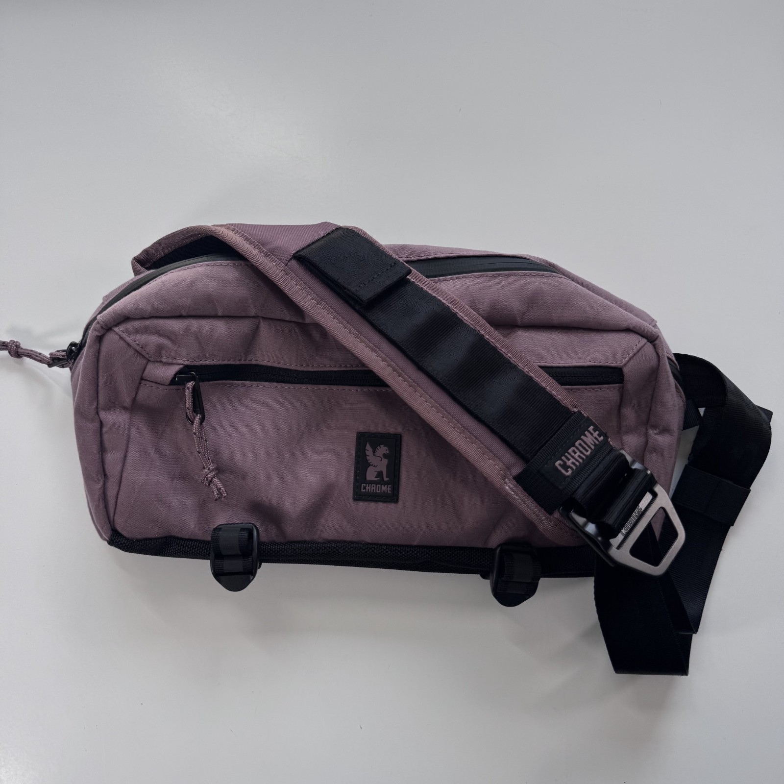 CHROME INDUSTRIES Mini Kadet 5L Sling Crossbody Bag Small MauvePurplePink