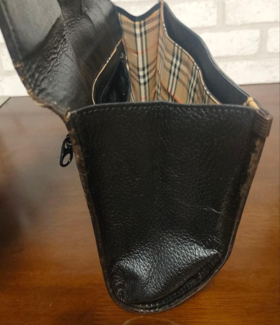 Authentic Burberry Leather Shoulder Bag Black 21cm x 27cm Used with Scratches