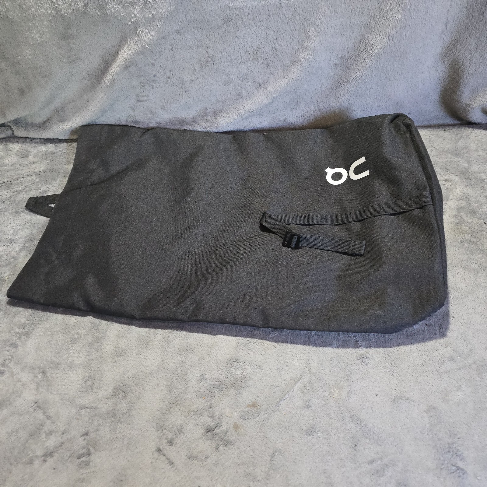 On Cloud Ambassador Backpack Black Drawstring Running Bag Sport Pack Minimalist
