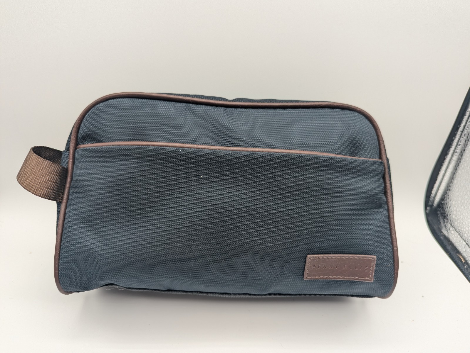 Perry Ellis Men’s Dark Blue Logo Water-Resistant Zip Top Travel Shave Kit Bag