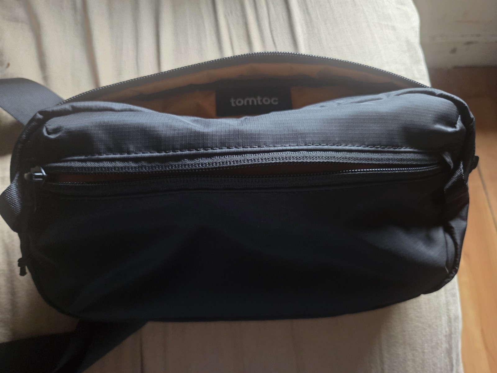 Tomtoc RFID Chest Sling Bag 3.5L Techwear EDC